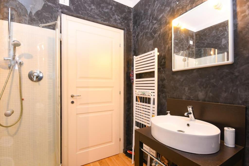 Apartament Casa In Riva A Faggeto Faggeto Lario Zewnętrze zdjęcie